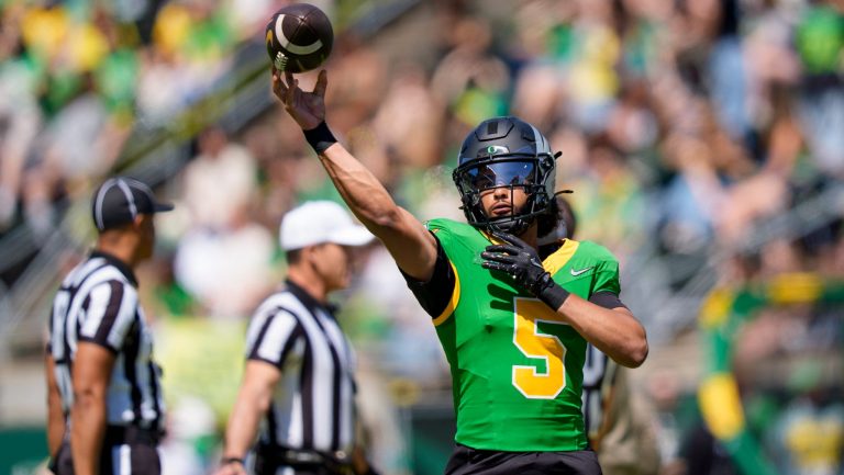 Top 10 College Football Teams Most Likely to Go Undefeated