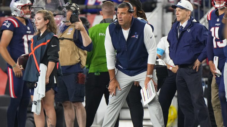 3. Mike Vrabel's Defense Forces 3 Interceptions