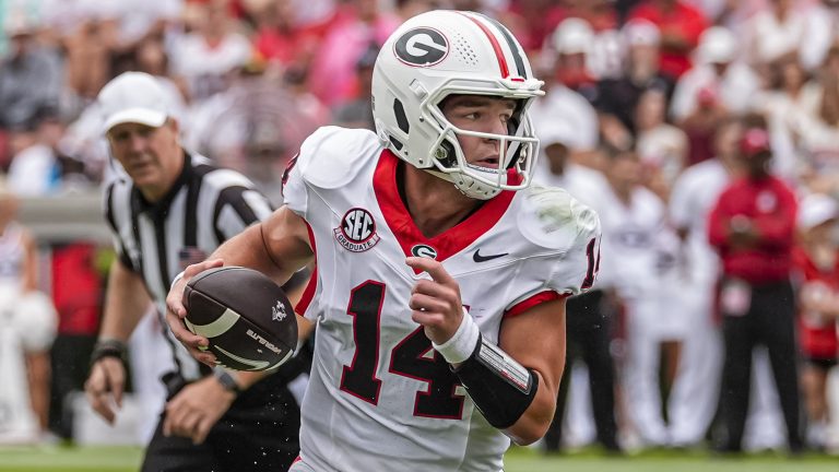 4. Georgia Bulldogs (3-0)