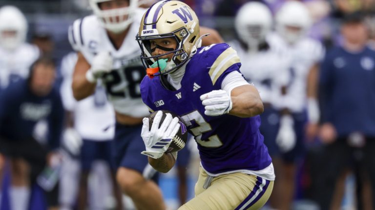 6. Washington Huskies
