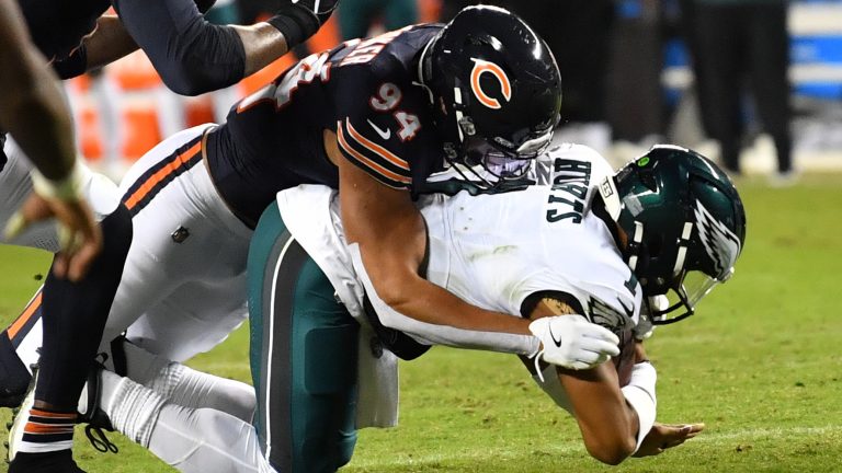 6. Chicago Bears (2-1)