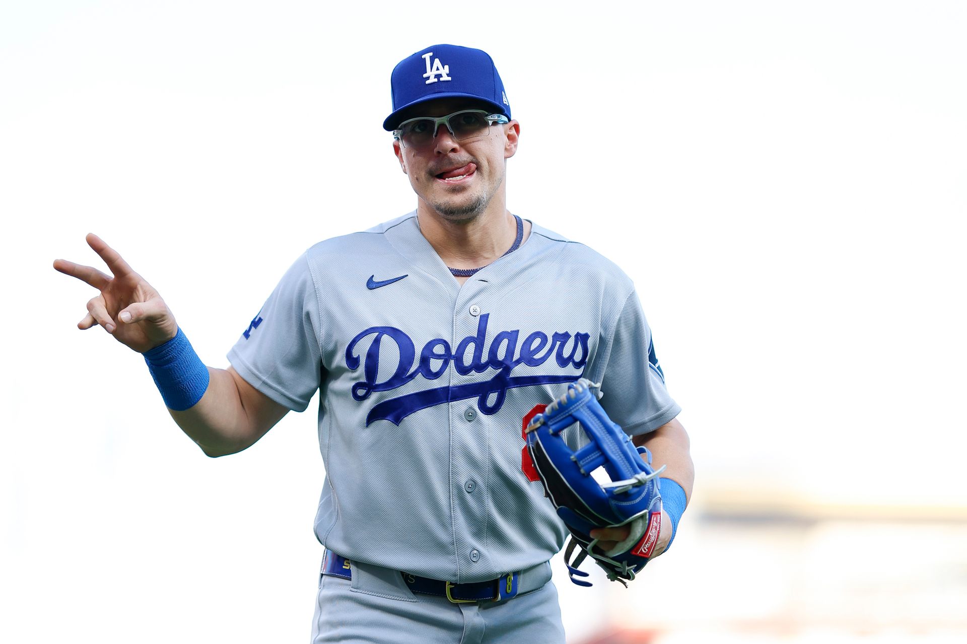Enrique Hernandez gestures during game at Great American Ball Park