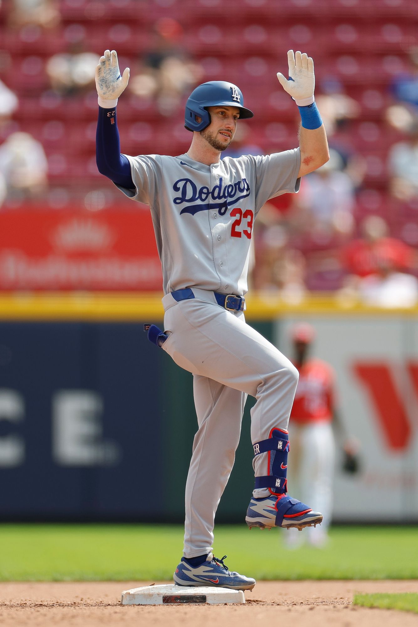 Kyle Tucker celebrates a double, September 17, 2026