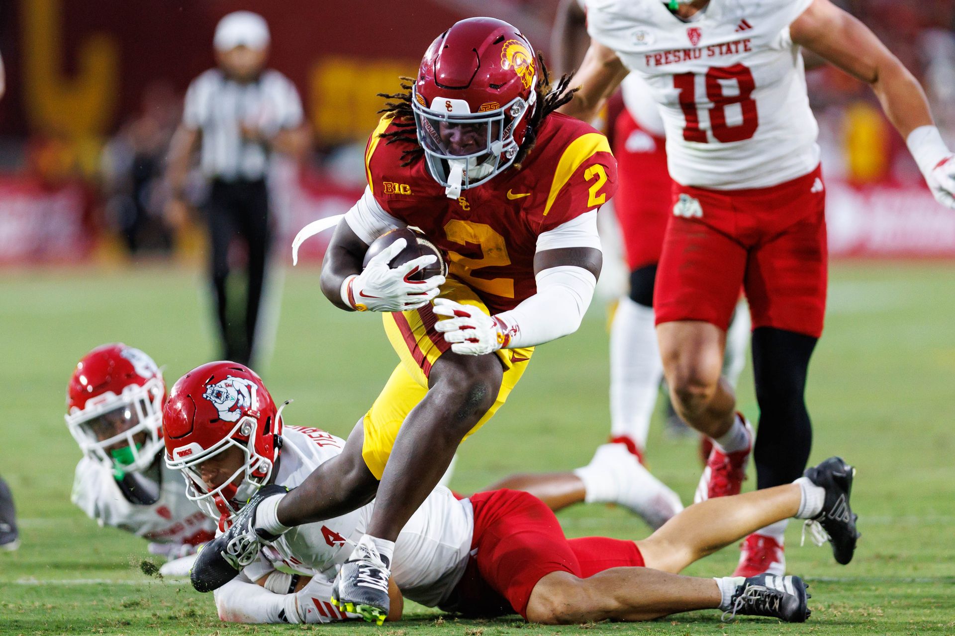 Waymond Jordan dashes towards the end zone against Fresno State