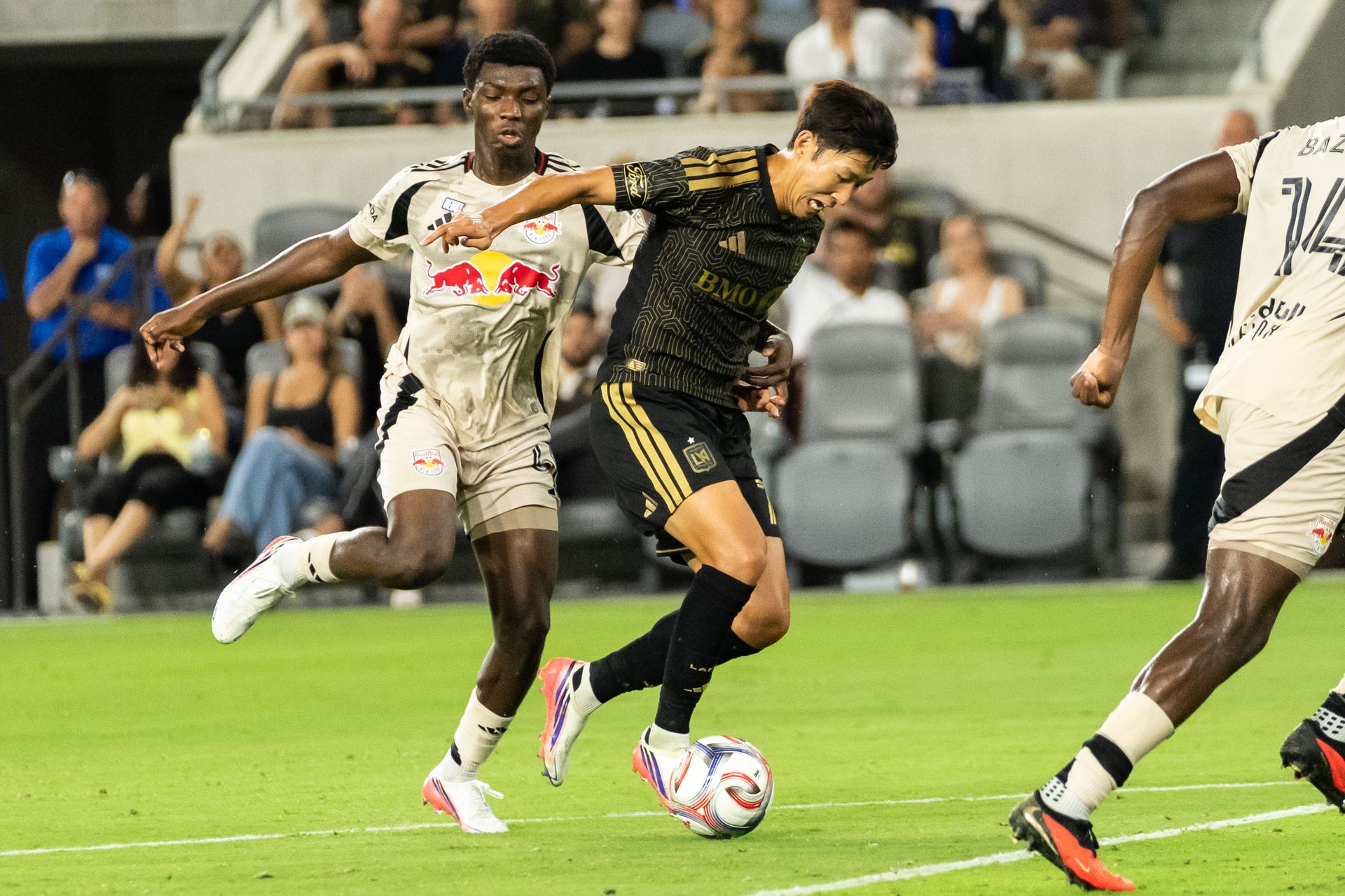 Heung-Min Son charges forward in game against NY Red Bulls