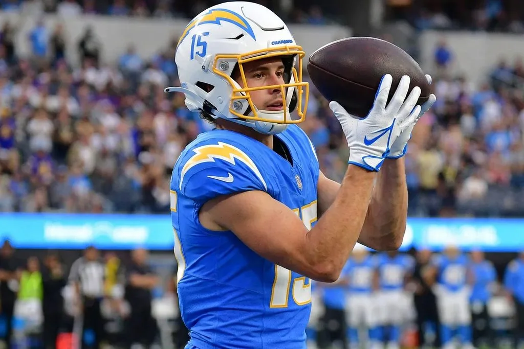 los angeles chargers justin herbert, ladd mcconkey