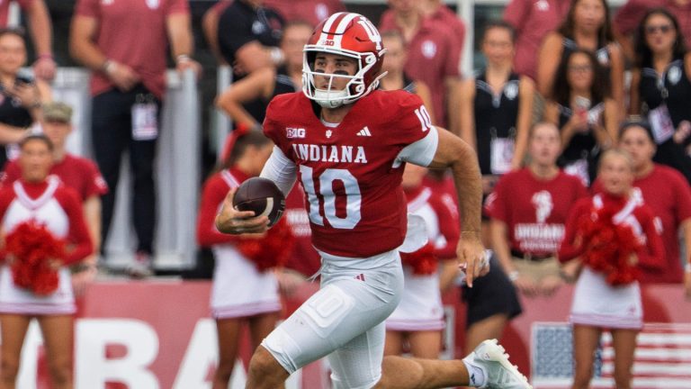 7. Indiana Hoosiers (5-0)
