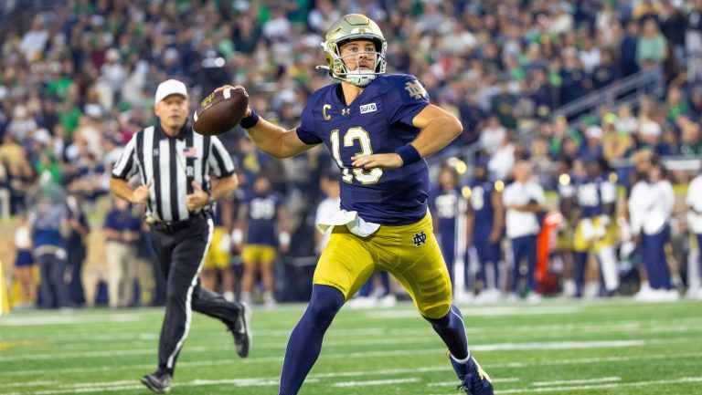 2. Notre Dame Fighting Irish (5-0)