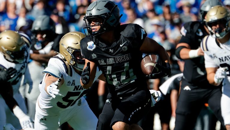 10. UNLV Rebels vs Air Force Falcons