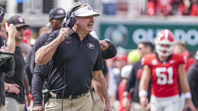 1) Georgia Bulldogs (Last Week: 1)