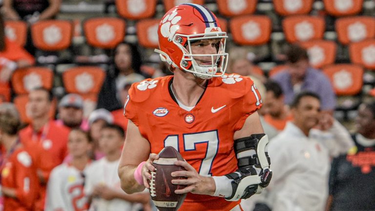 39. Clemson Tigers