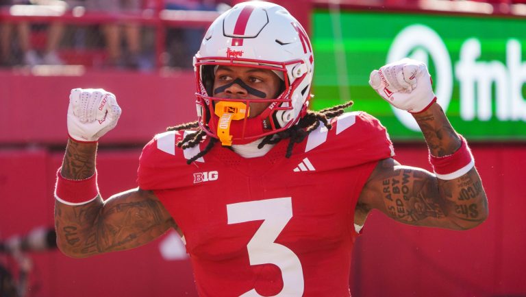 4. Nebraska Cornhuskers vs Oregon Ducks