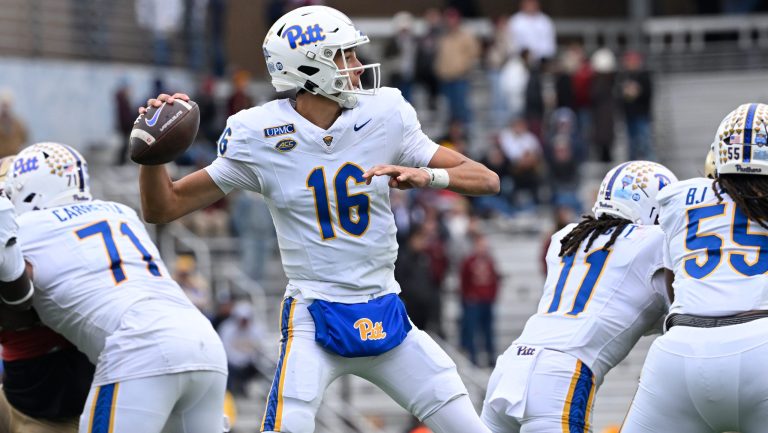 22) Pittsburgh Panthers (5-2)