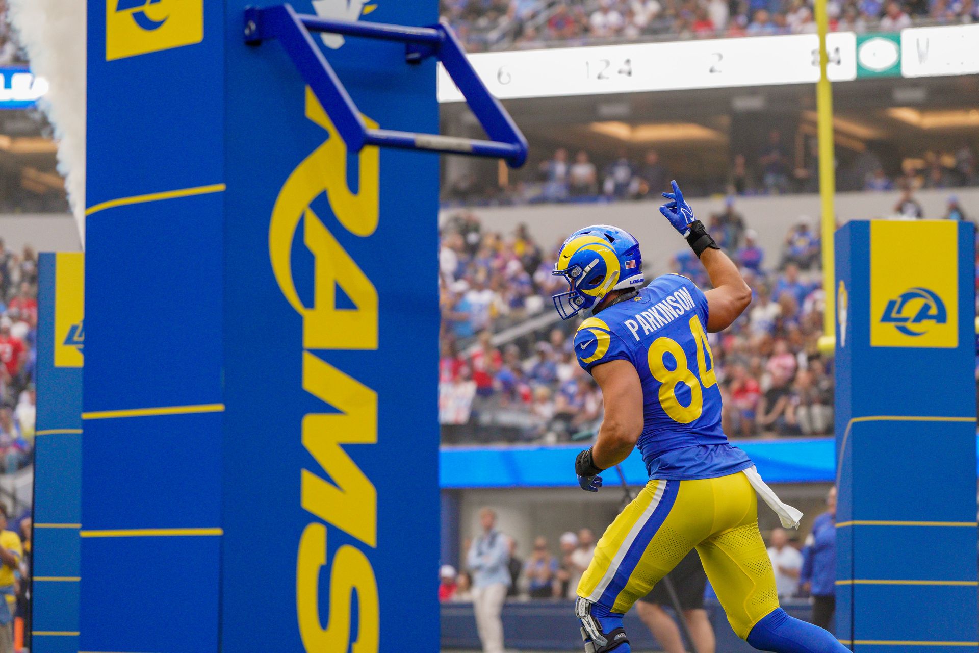 Colby Parkinson Takes the Field Against Buffalo