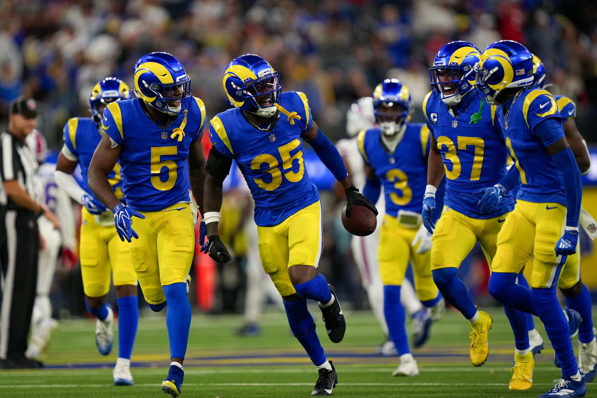 Jaylen Watson Celebrates His Interception