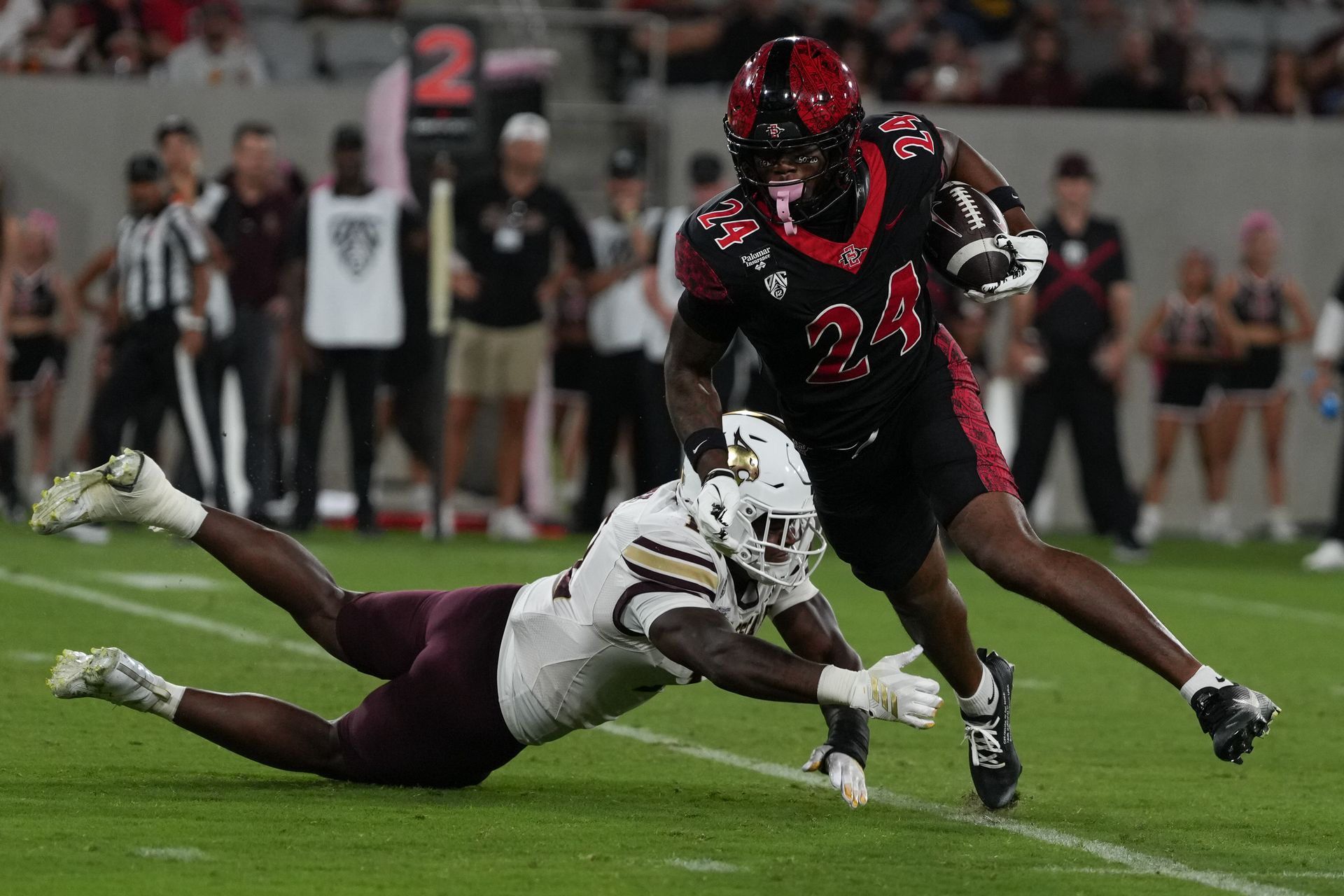 Jordan Napier (24) runs through defense, NCAA game, Oct 03, 2026