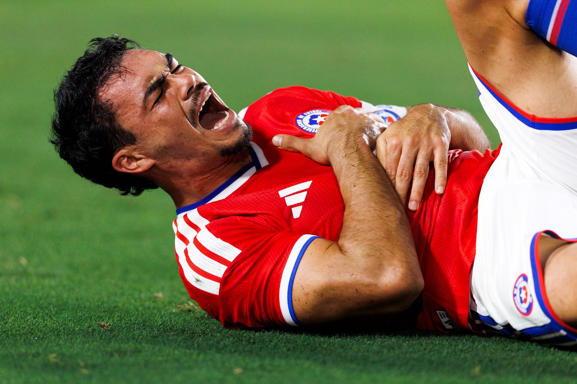 Gabriel Suazo reacts during the match against Mexico