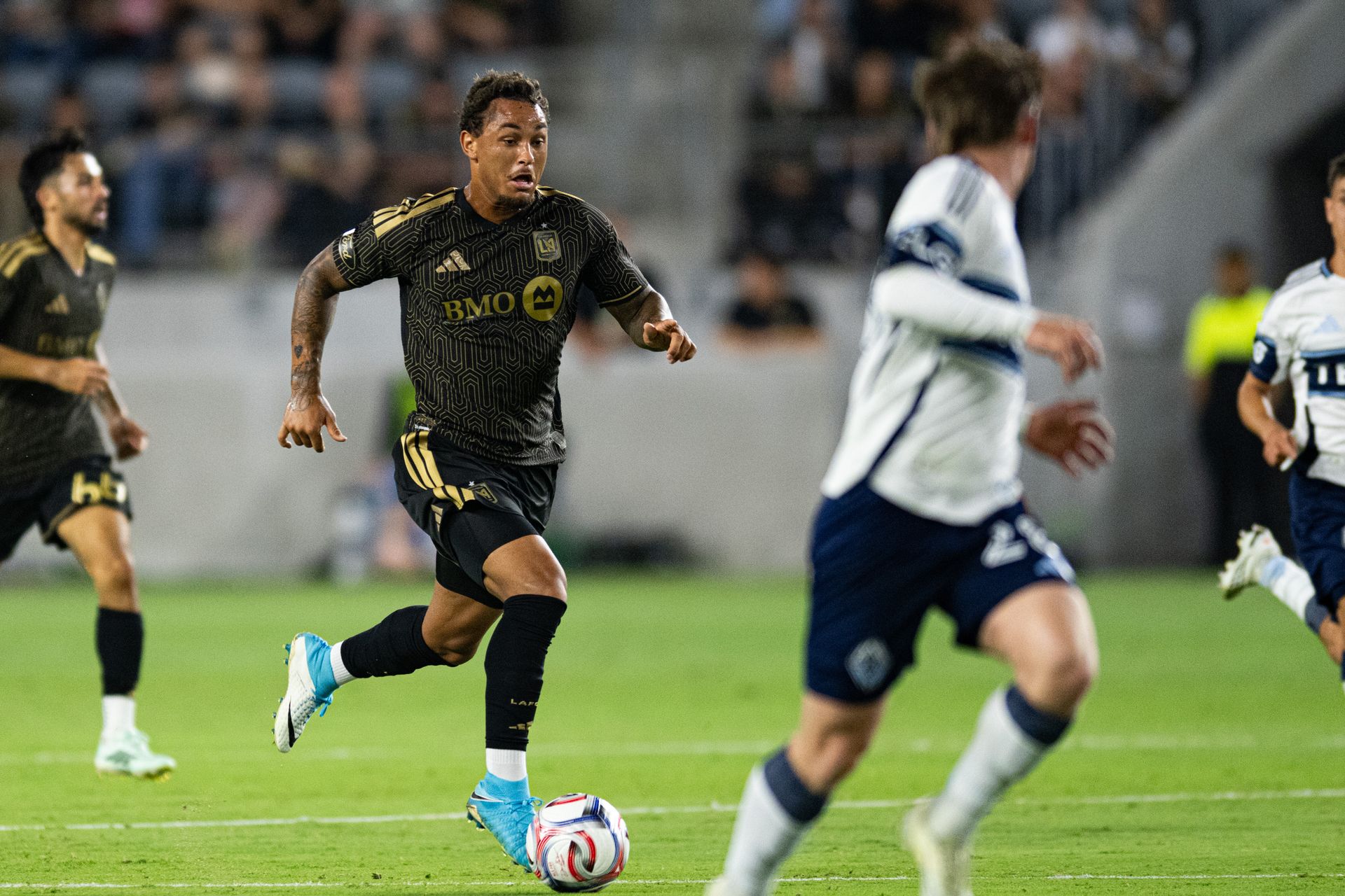 Armindo Sieb (9) on the attack against the Whitecaps