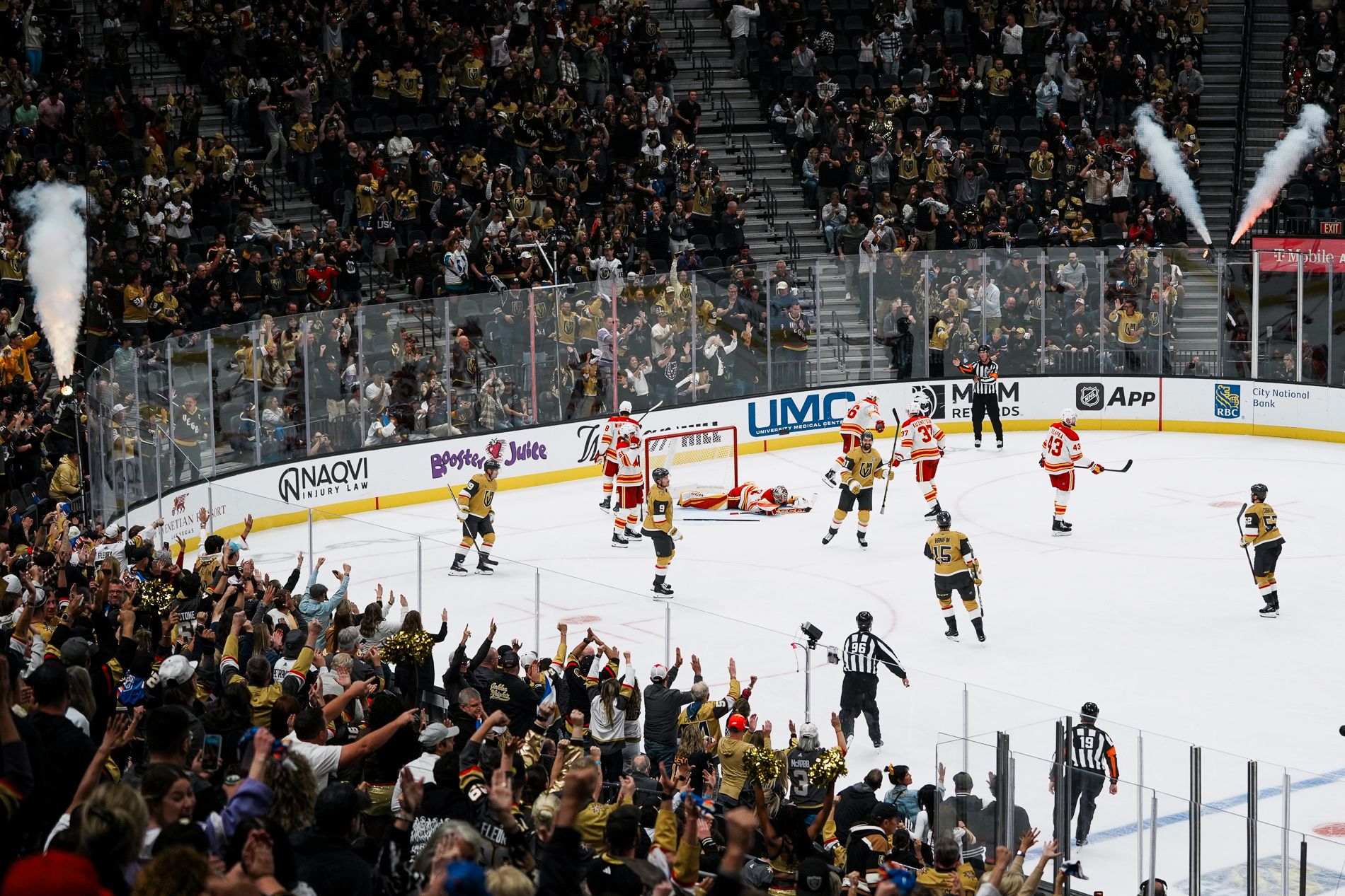 Mark Stone celebrates a goal with Golden Knights fans