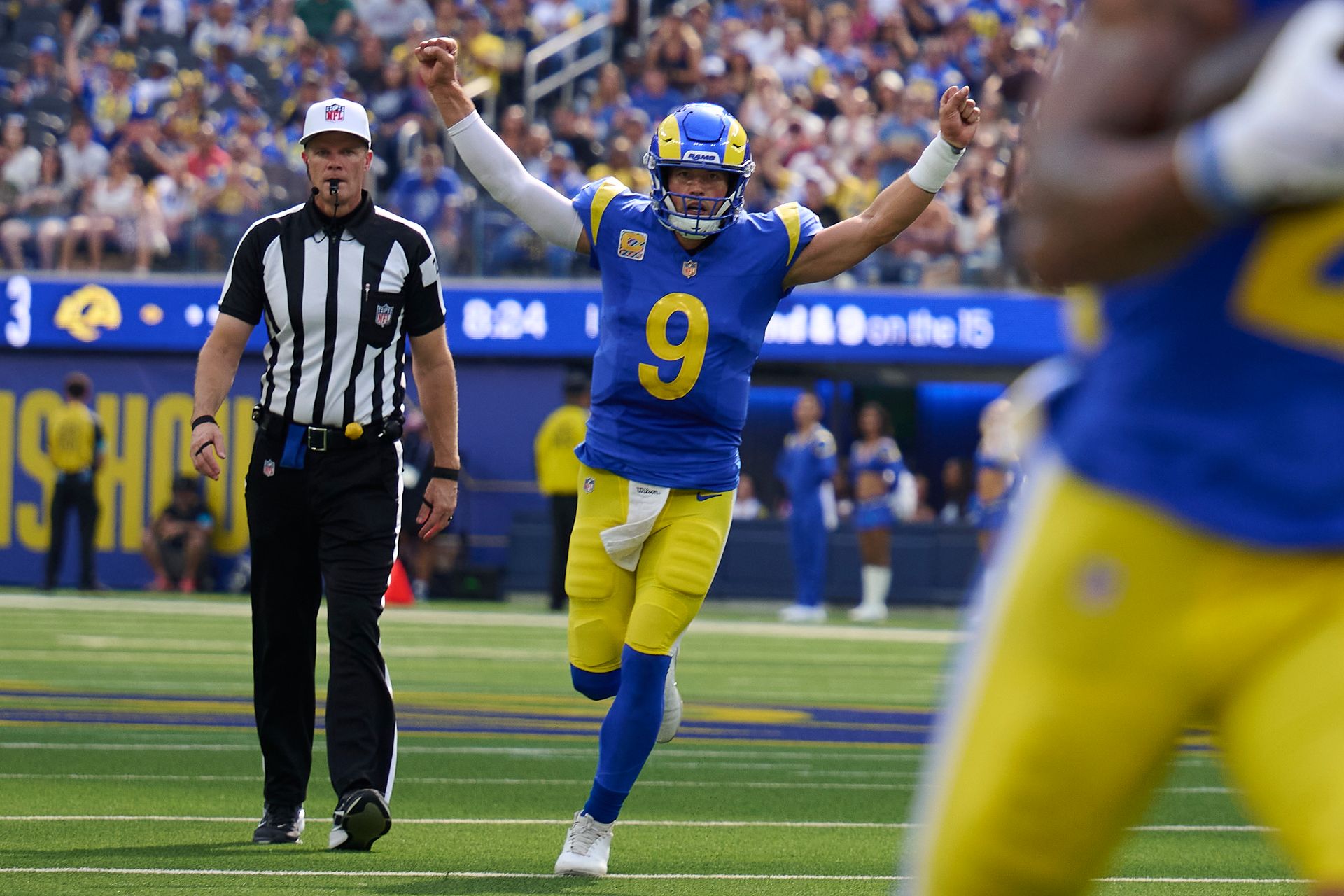 Matthew Stafford celebrates a Rams touchdown