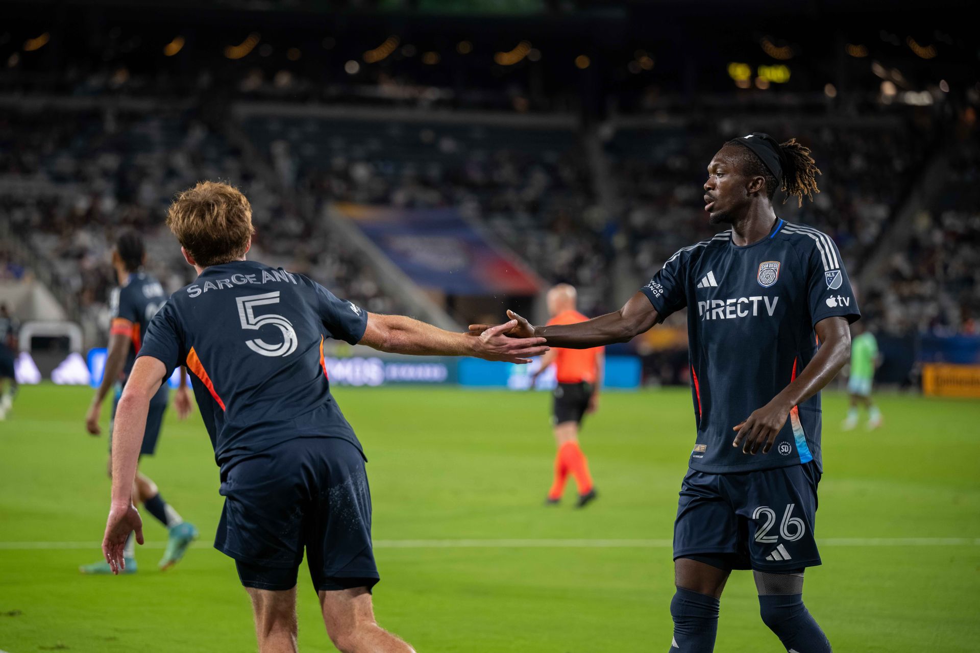 Manu Duah High-Fives San Diego FC Teammate
