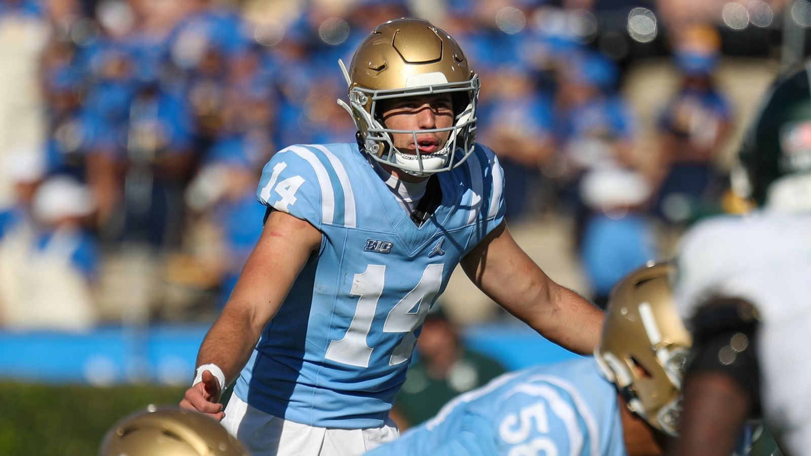 Ty Dieffenbach Calls Signals Against Michigan State