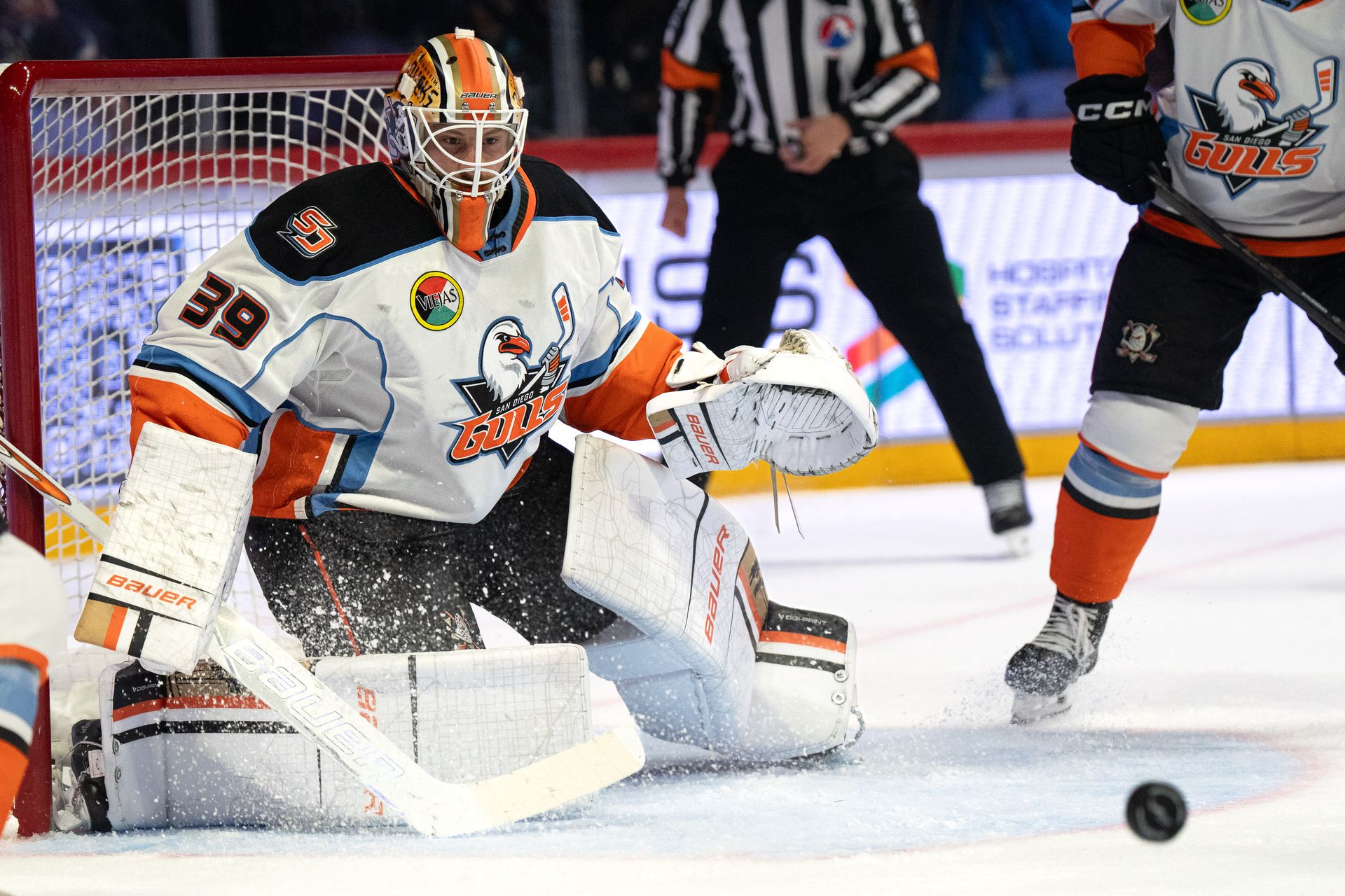 Laurent Brossoit blocks a Barracuda shot