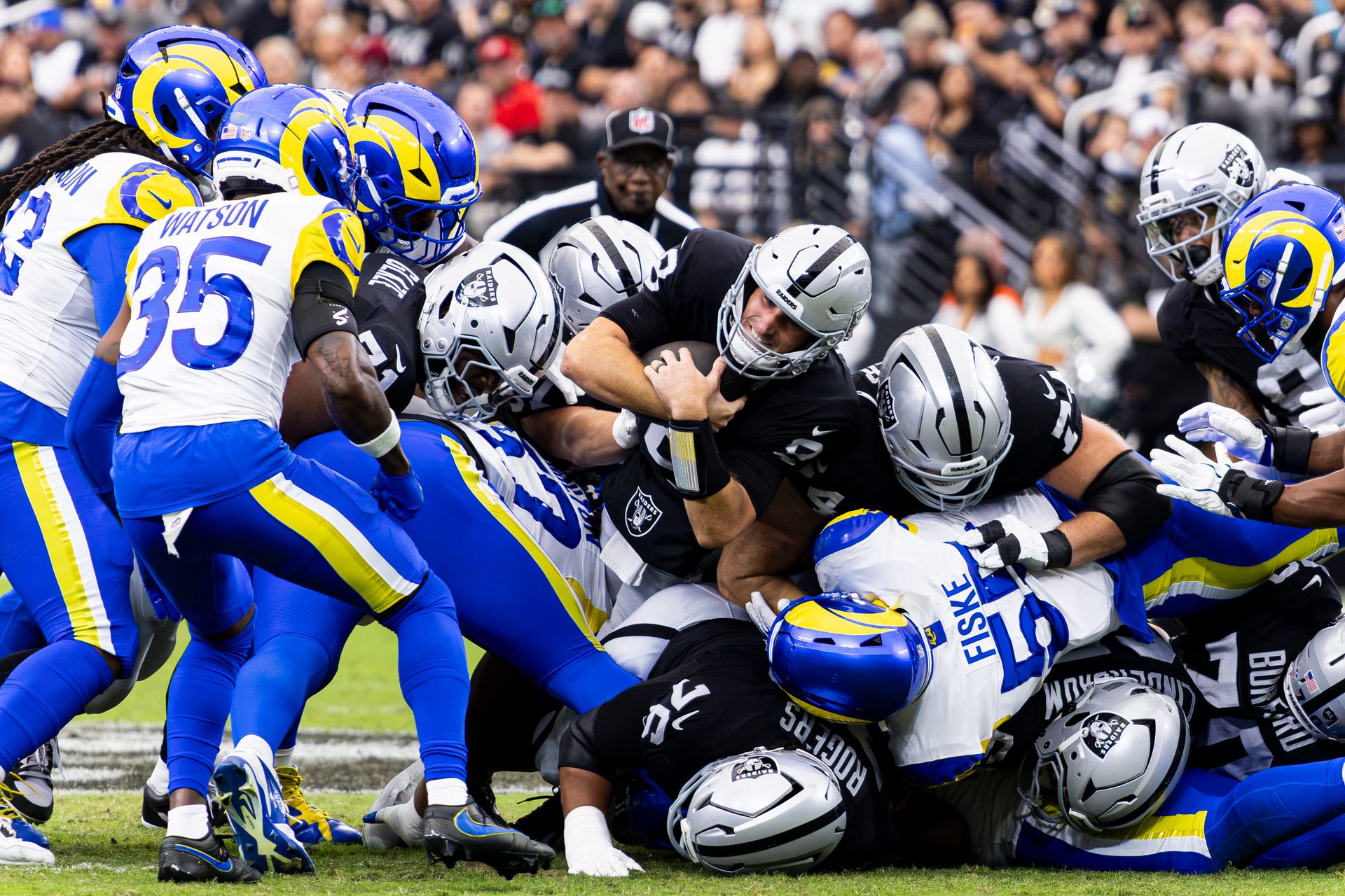 Kirk Cousins Dives for a First Down Against the Rams