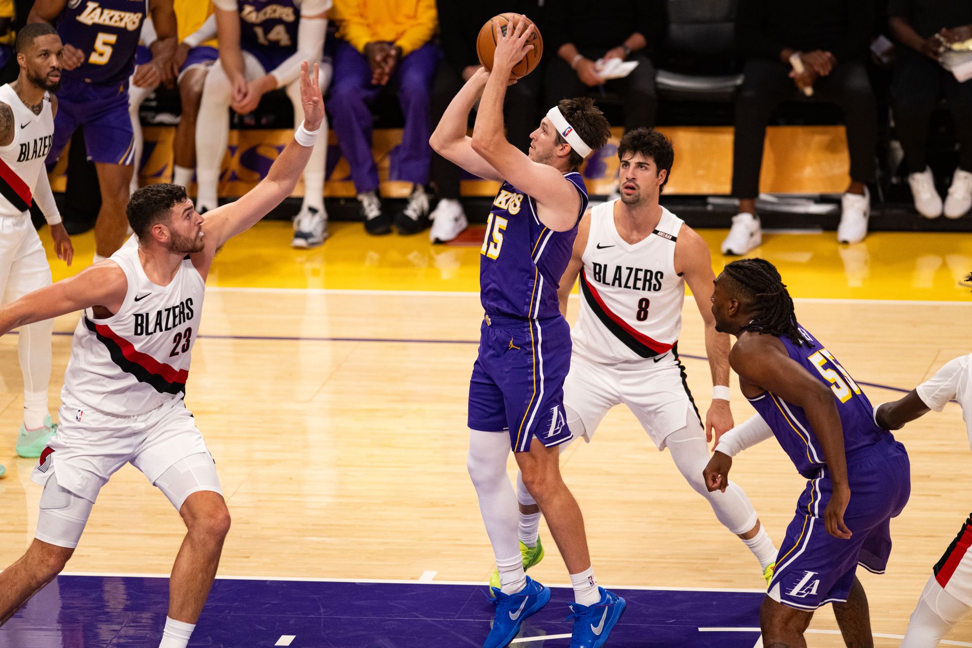 Austin Reaves knocks down a jump shot