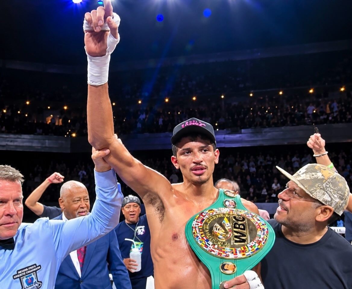 Fundora celebrates knockout win over Hadribeaj